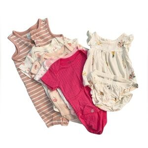 Newborn Baby Girl Short Sleeved Outfit Bundle 6 Items Pink and White Onesies